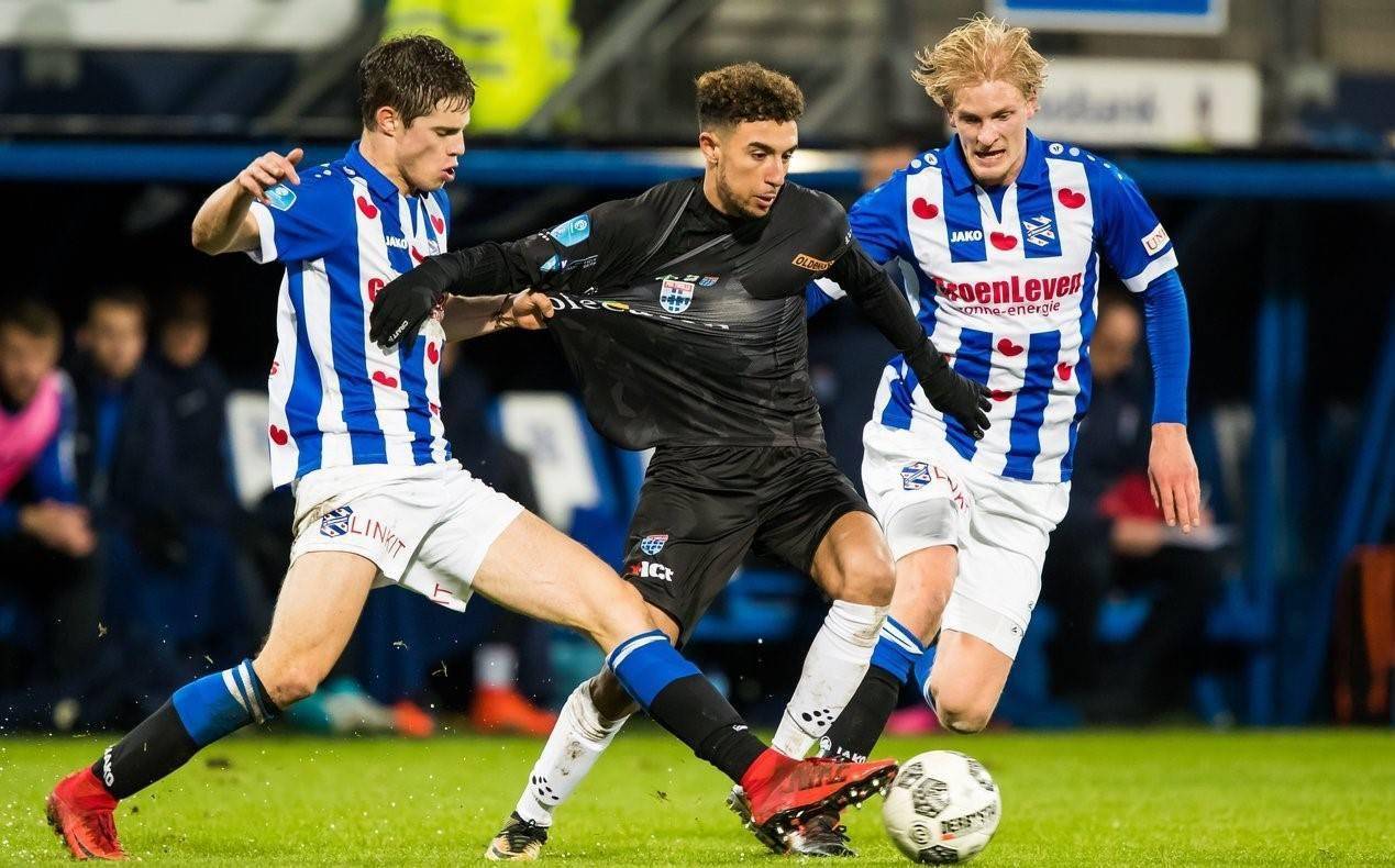 火箭拥有不 火箭拥有不